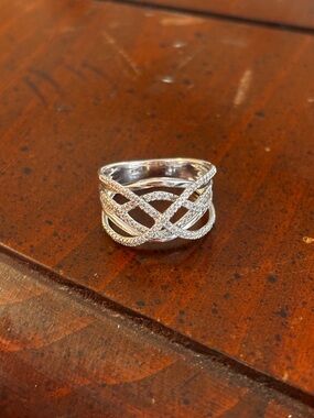 10k White Gold Ring With 1/3ct Diamonds